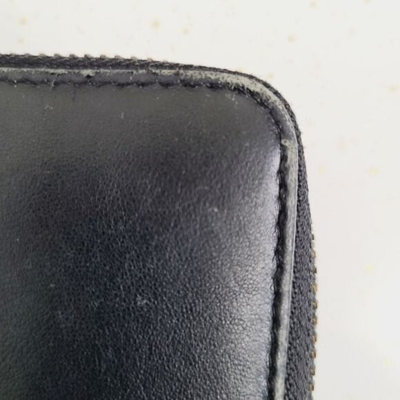 Kenneth Cole New York Wallet - Picture 5 of 9